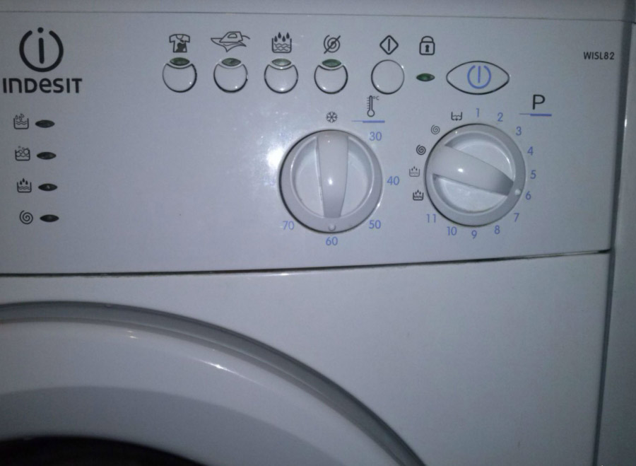 Indesit WISL 82