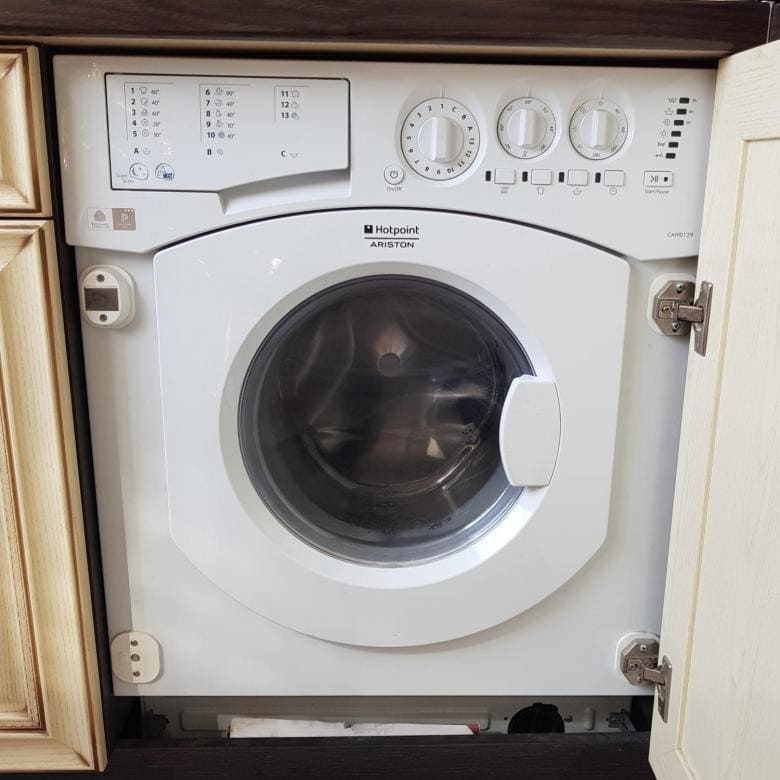 Hotpoint-Ariston CAWD 129