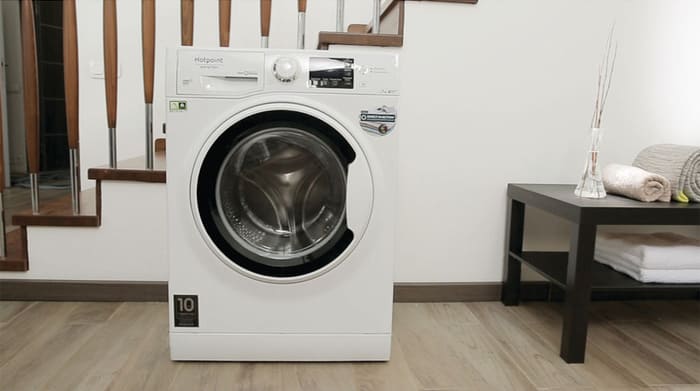 Hotpoint-Ariston RST 703 DW